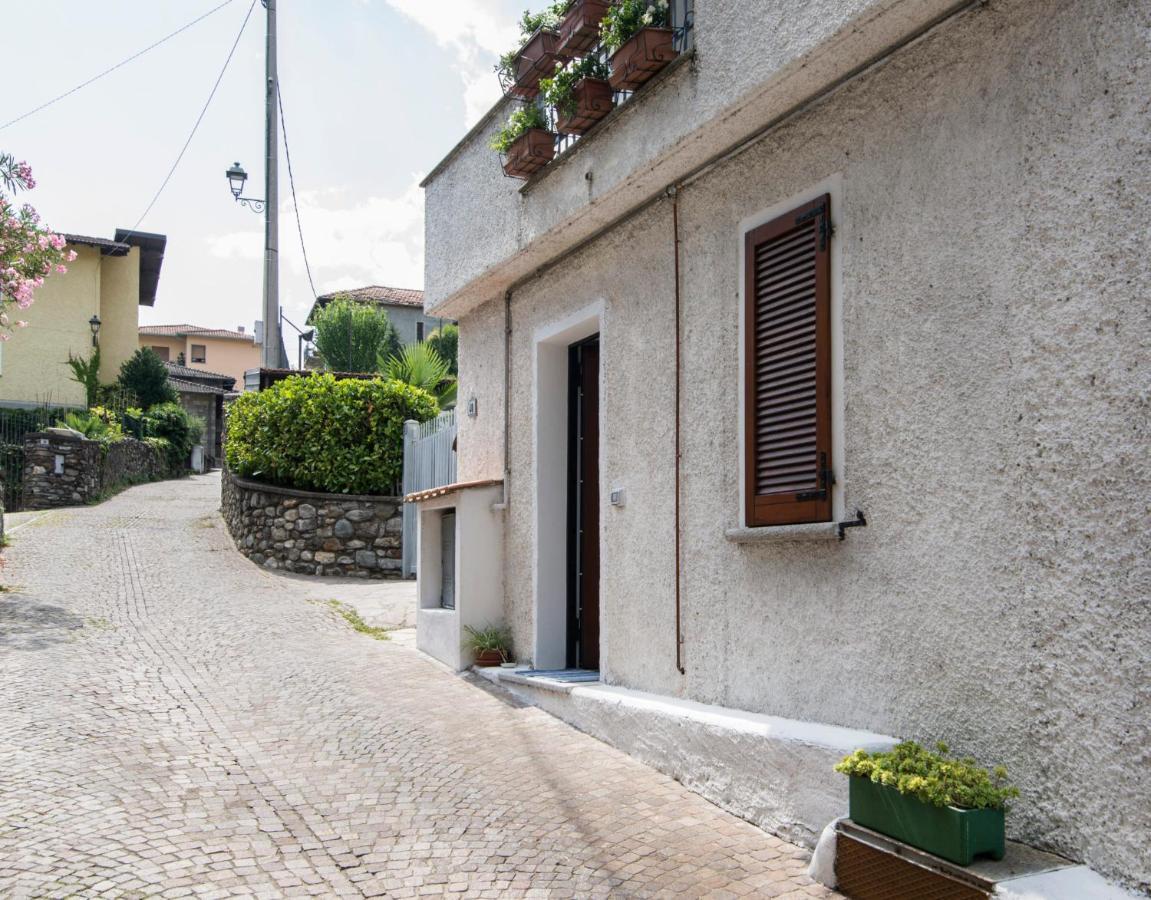 Casa Vacanze Linda Gera Lario Exterior foto